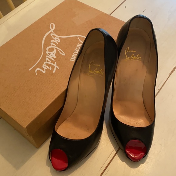 Christian Louboutin Shoes - Christian Louboutin heels 37